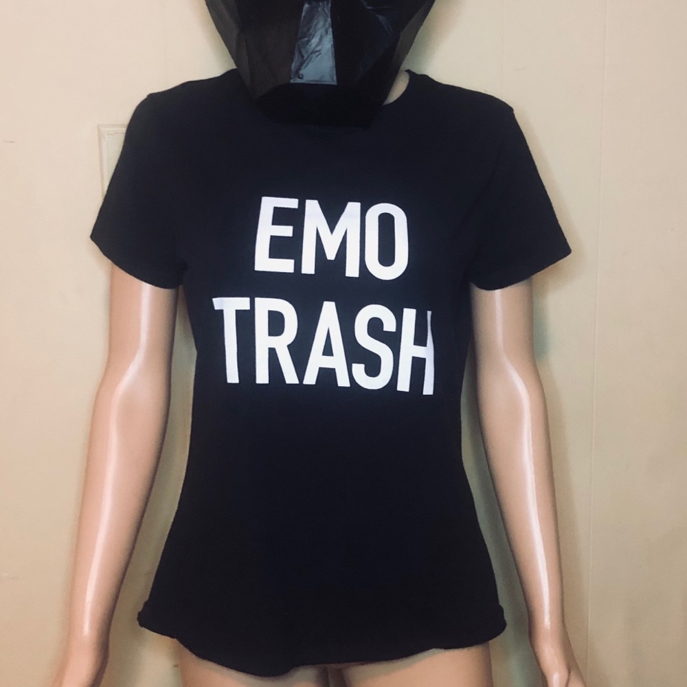 Emo trash tee shirt sz med